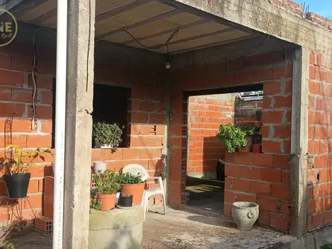 Venta de casa a terminar