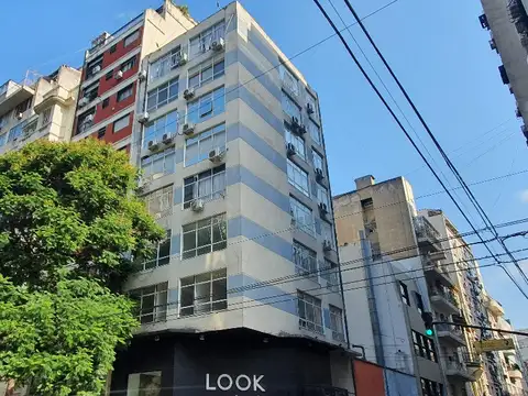 Montevideo 400, Piso 1