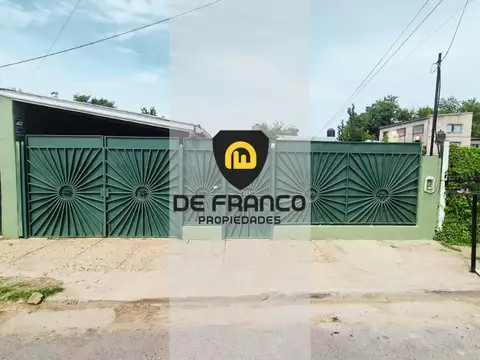 Casa en  VENTA - SAN MIGUEL - 4 AMBIENTES