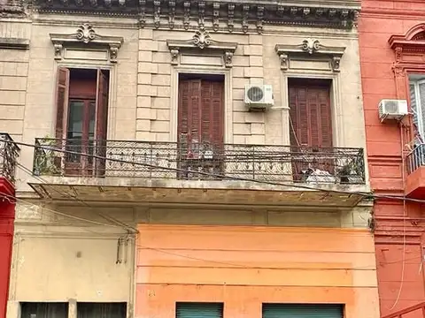 VENTA CASA LOTE PROPIO CON LOCAL Y VARIAS UNIDADES LA BOCA