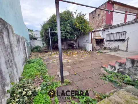 Casa 4 ambientes a refaccionar