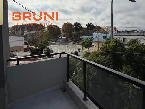 Avenida Olivera 900