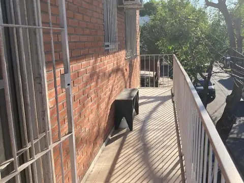 Depto Tipo Casa en Venta en Olivos Uzal / Panamericana, USD 220.000