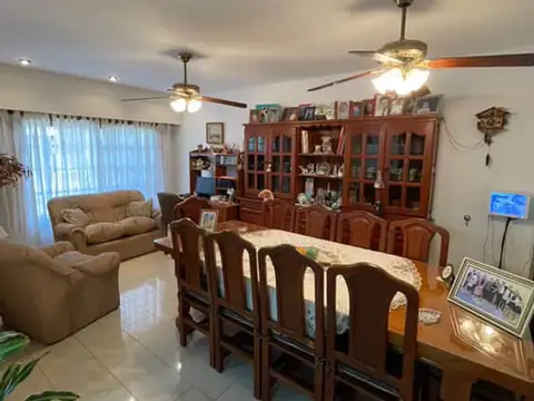 Casa en Venta en Quilmes Oeste, USD 170.000