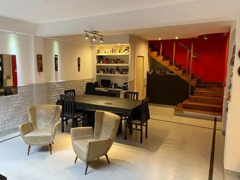 Depto Tipo Casa en Venta de 4 ambientes