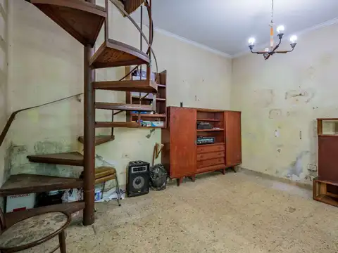 Sáenz Peña 700