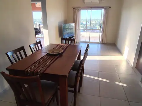 VENTA 4 AMBIENTES CON BALCON PISO ALTO EN PILAR
