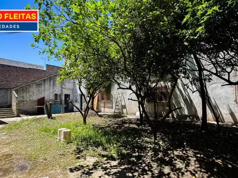 Galpon en Venta en Isidro Casanova, USD 350.000