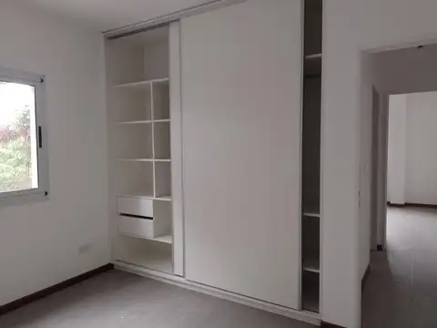 Departamento 3 ambientes con 2 baños