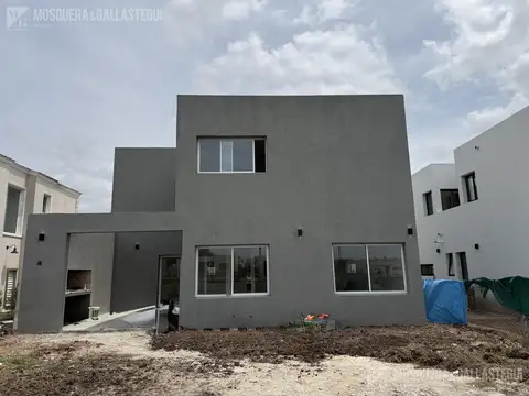 Casa en venta en Santa Lucia