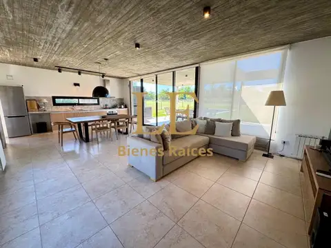 Casa en Venta al Noreste
