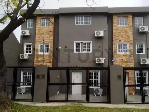 Departamento en Alquiler en Quilmes, $ 987.000