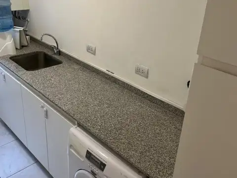 CASA EN VENTA 4 dorm en Las Cañitas Malagueño