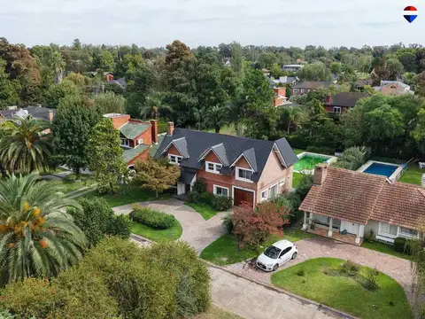 VENTA CASA BOCA RATON PILAR 5 AMB C/PILETA FINANC