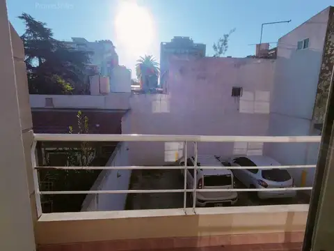 Departamento 2 Ambientes con Patio en Venta en Villa Ballester - General San Martin