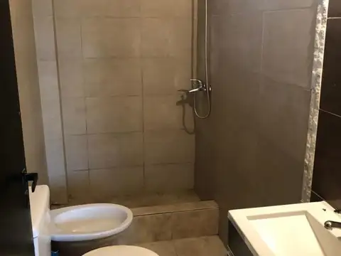 Departamento en Alquiler en Villa Sarmiento, $ 350.000