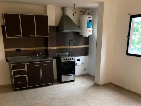 Monoambiente en Alquiler en Villa Sarmiento