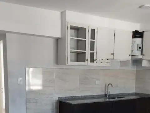Departamento en Alquiler en De Vicenzo Grande, $ 550.000