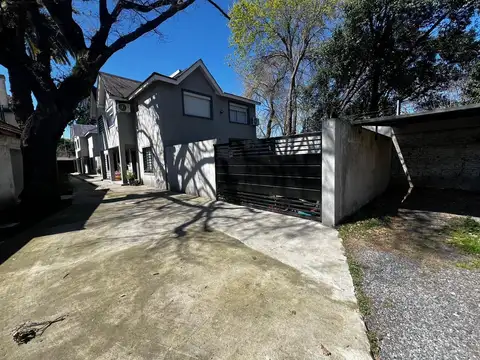 Casa en Venta en Temperley, USD 249.000