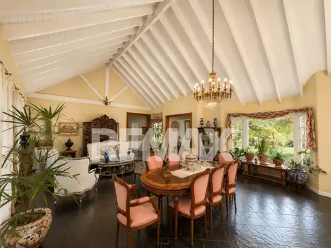 Casa en Venta de 5 dormitorios