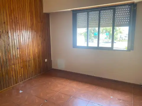 Presidente Perón al 3900 Morón