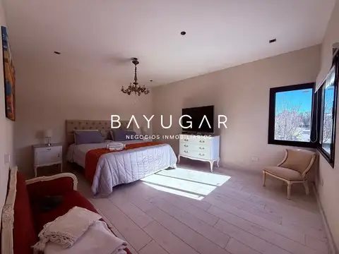 Casa en Alquiler de 4 dormitorios