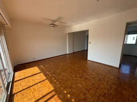 Departamento en Alquiler de 4 ambientes