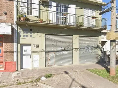 Local 50m² con doble persiana y gas natural