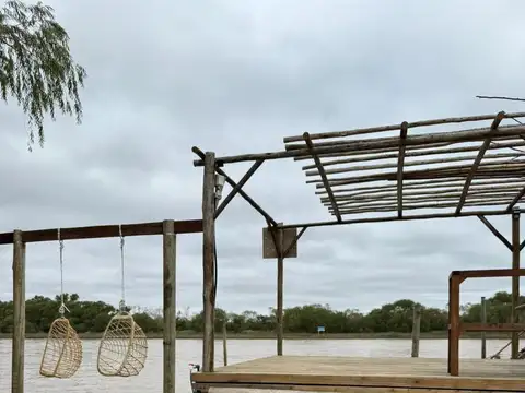 Cabañas en venta sobre rio San Antonio equipadas y en funcionamiento llave en mano!