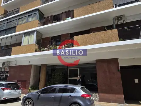 VENTA DEPARTAMENTO EN 10° PISO 4 AMBIENTES APTO CRÉDITO CON VISTA AL RÍO EN FLORIDA ESTE