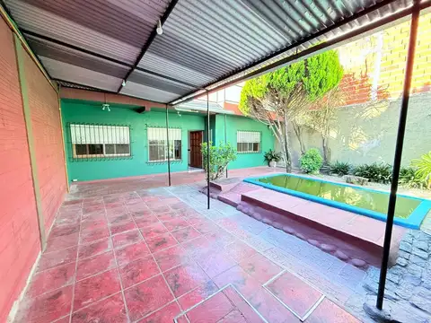 CASA EN ALQUILER