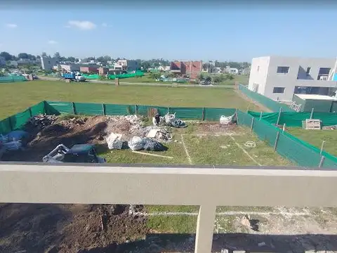 Terreno en Venta 33  mts Fondo