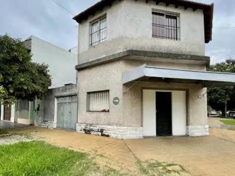 Jujuy 403 , Piso 1