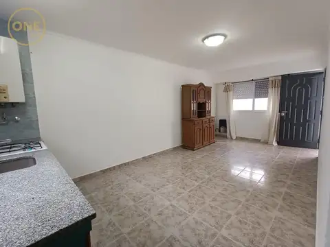 Casa con galpón