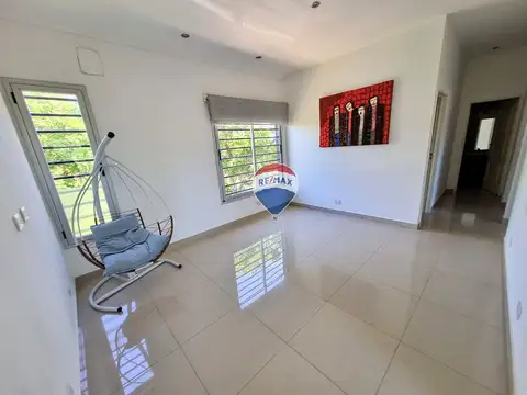 CASA 5 AMBIENTES CIUDAD EVITA PERMUTA