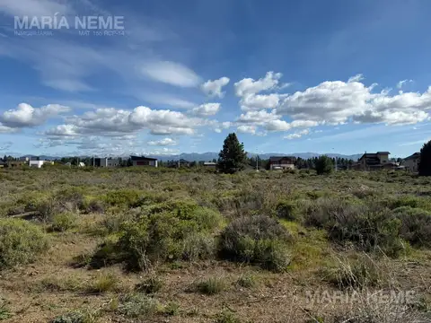 Se vende terreno en los coirones