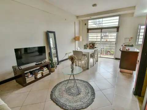 Venta - Exclusivo PH 3 Ambientes con Toilette y Dos Balcones - Villa Luro