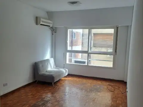 Av. Federico Lacroze 3300 , Piso 8
