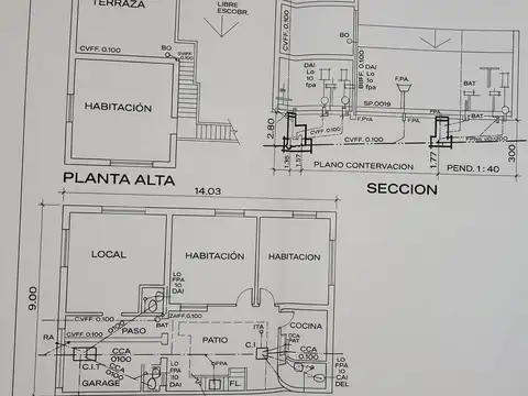 Casa 9 ambientes con 3 baños