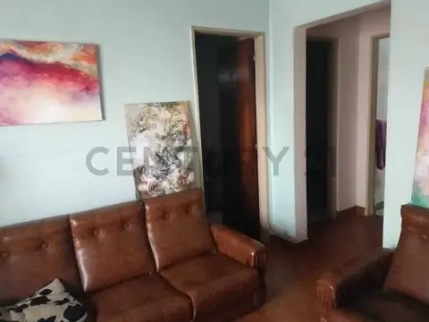 Departamento 4 ambientes con 2 baños