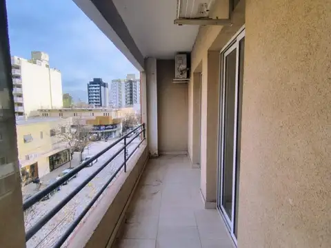 Departamento en Alquiler en Cipolletti, $ 1.600.000