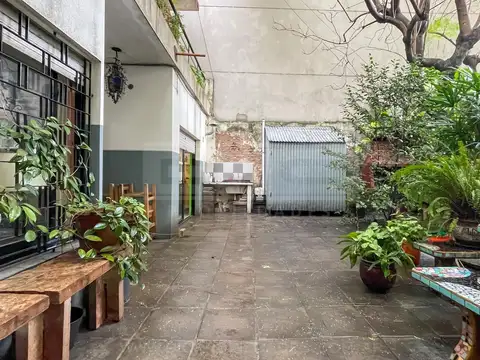 Local en Venta 66 años