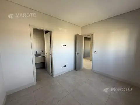 Casa en Venta al Oeste