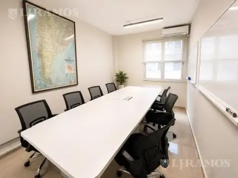 Oficina en Venta en Recoleta, USD 7.900.000