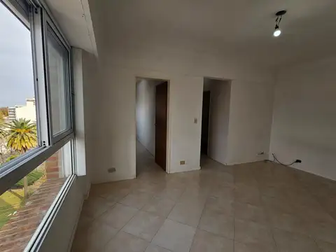 Departamento en Alquiler en Tigre Centro, $ 750.000