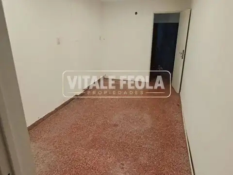 ALQUILER GALPÓN EN CIUDADELA IDEAL TALLER, INDUSTRIA, GYMNASIO