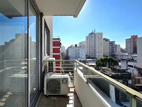 MONOAMBIENTE EN VENTA EN FLORES CON RENTA