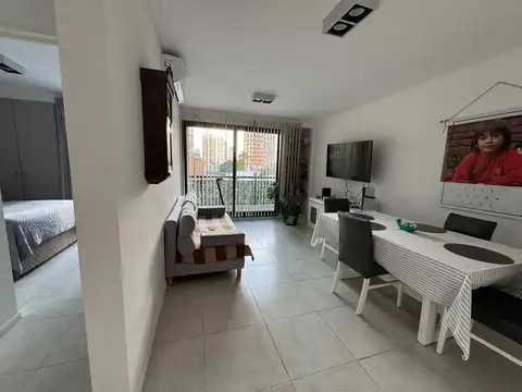 VENTA 2 AMB PATIO AMENITIE ESTRENAR BERNAL CENTRO