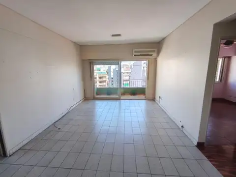 2 AMBIENTES ATIPICO CON ESCRITORIO