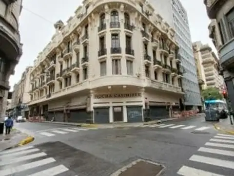 Piedras 83 , Piso 1